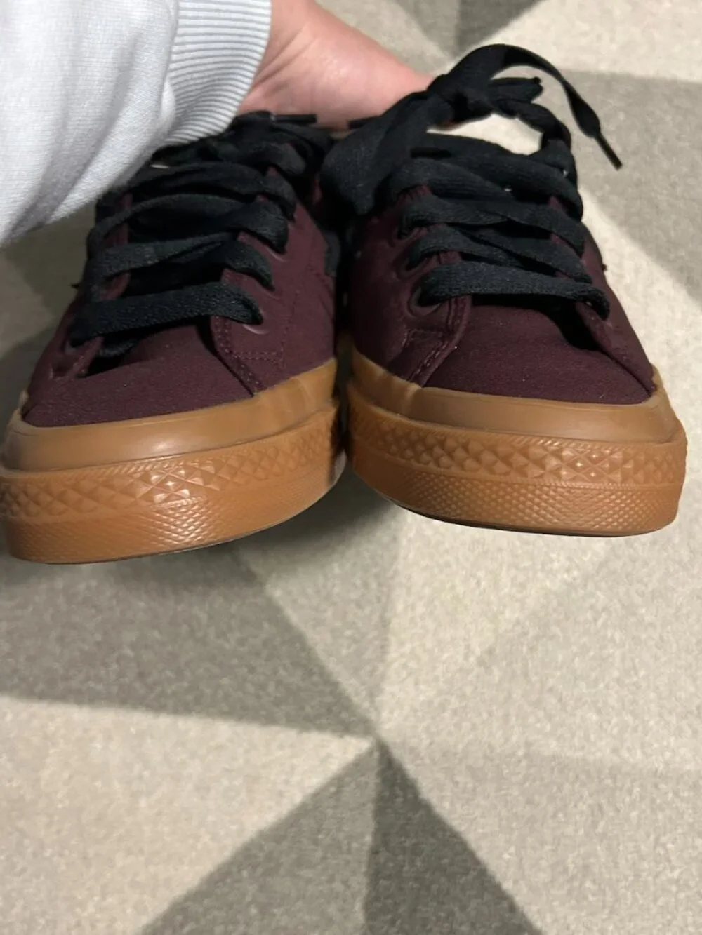Converse One Star Puffed Bloodstone/Black/Gum Skate Sneaker Men's 9/Women's 10.5